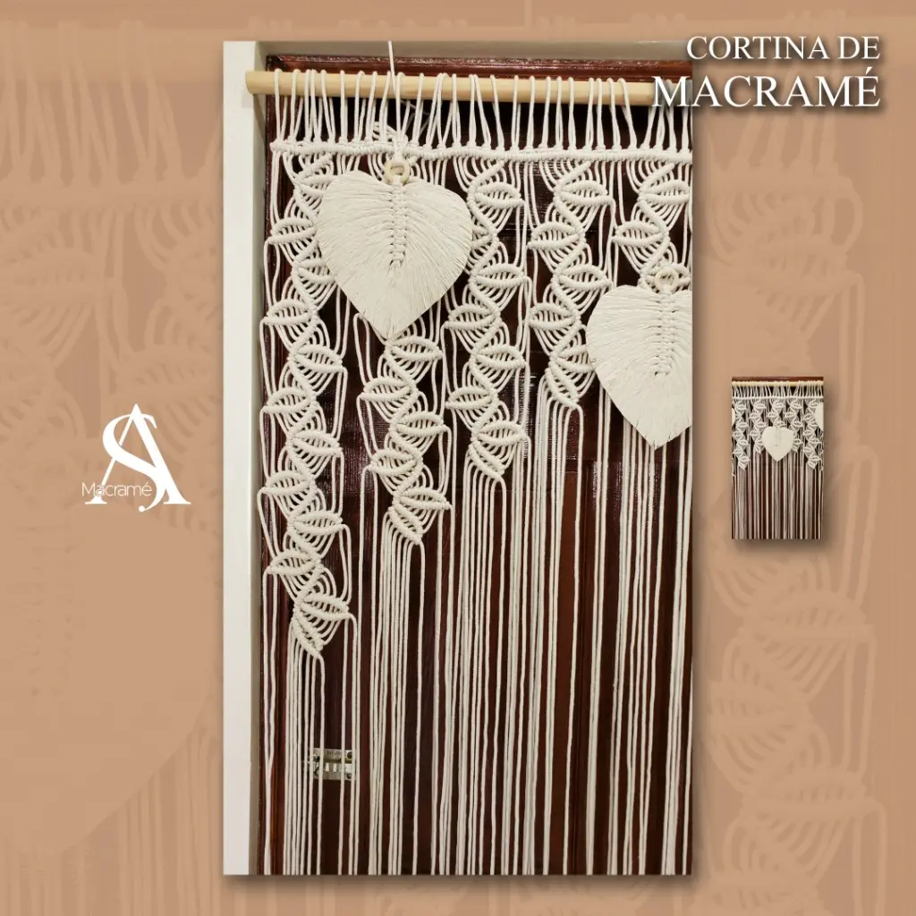 🧵 Cortina de marcramé 🚪Esta hermosa cortina es un buen separador en la puerta que desees. #macrameplanthangers #macrameplanthanger #macramejewelry #macrameinspiration #macramebrasil #modernm (1).webp