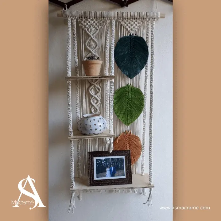 «Amaoto» | Tapíz de macramé con repisa