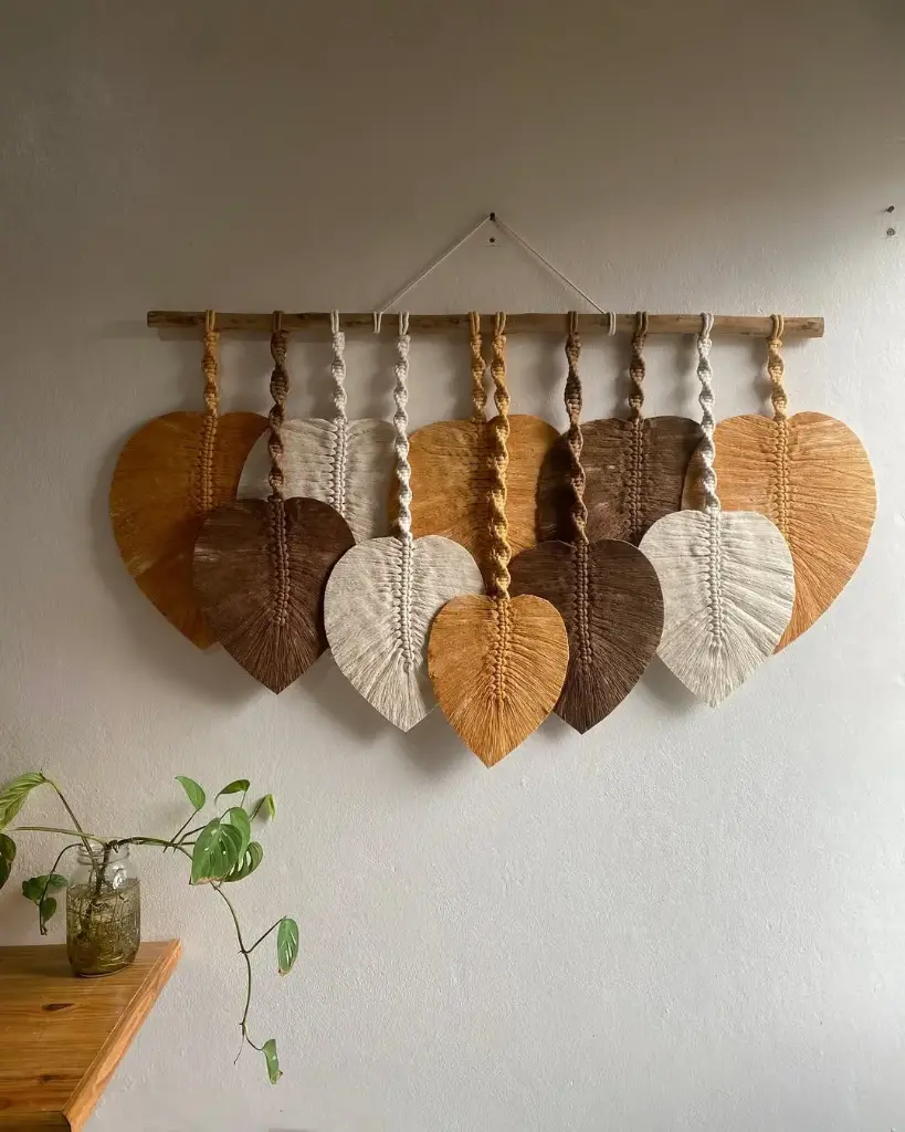 «Uzuri» | Tapíz de hojas de macramé